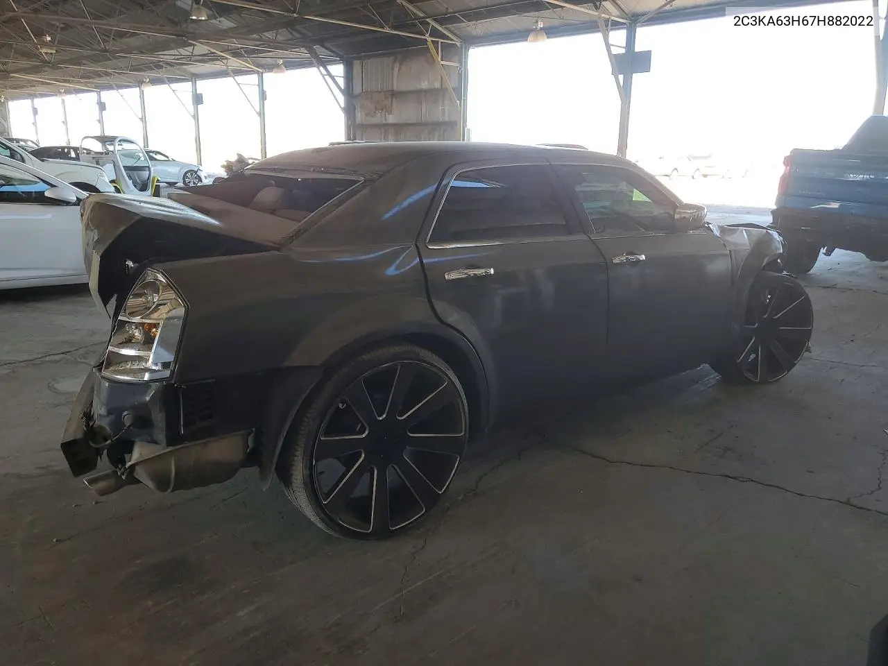 2007 Chrysler 300C VIN: 2C3KA63H67H882022 Lot: 56689026