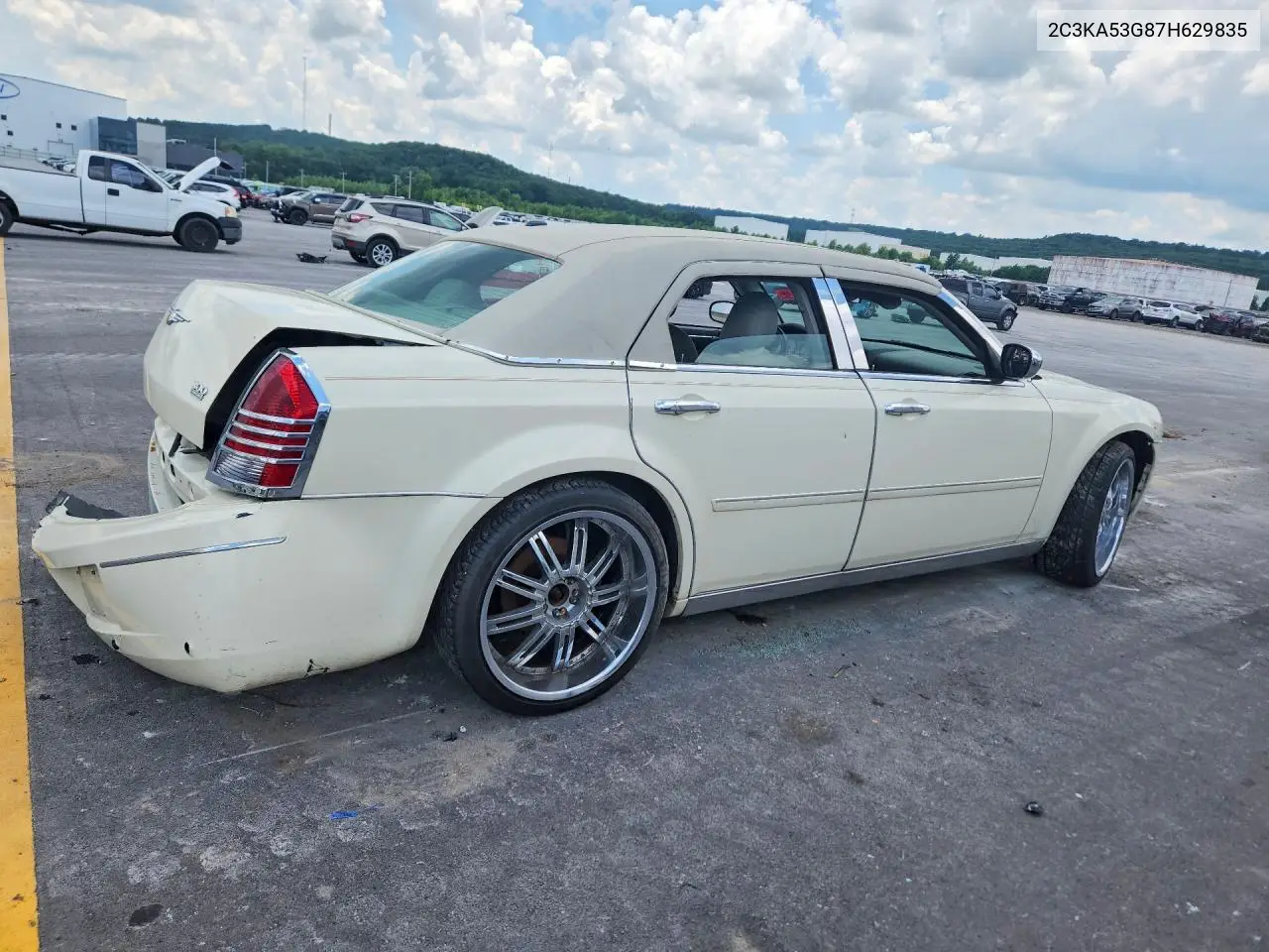 2007 Chrysler 300 Touring VIN: 2C3KA53G87H629835 Lot: 60967496