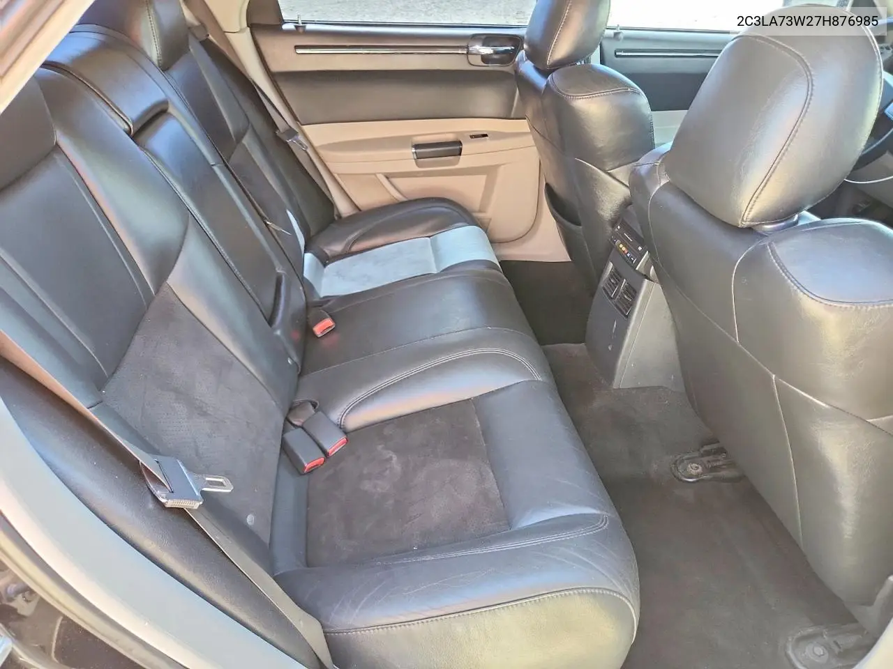 2007 Chrysler 300C Srt-8 VIN: 2C3LA73W27H876985 Lot: 61347066