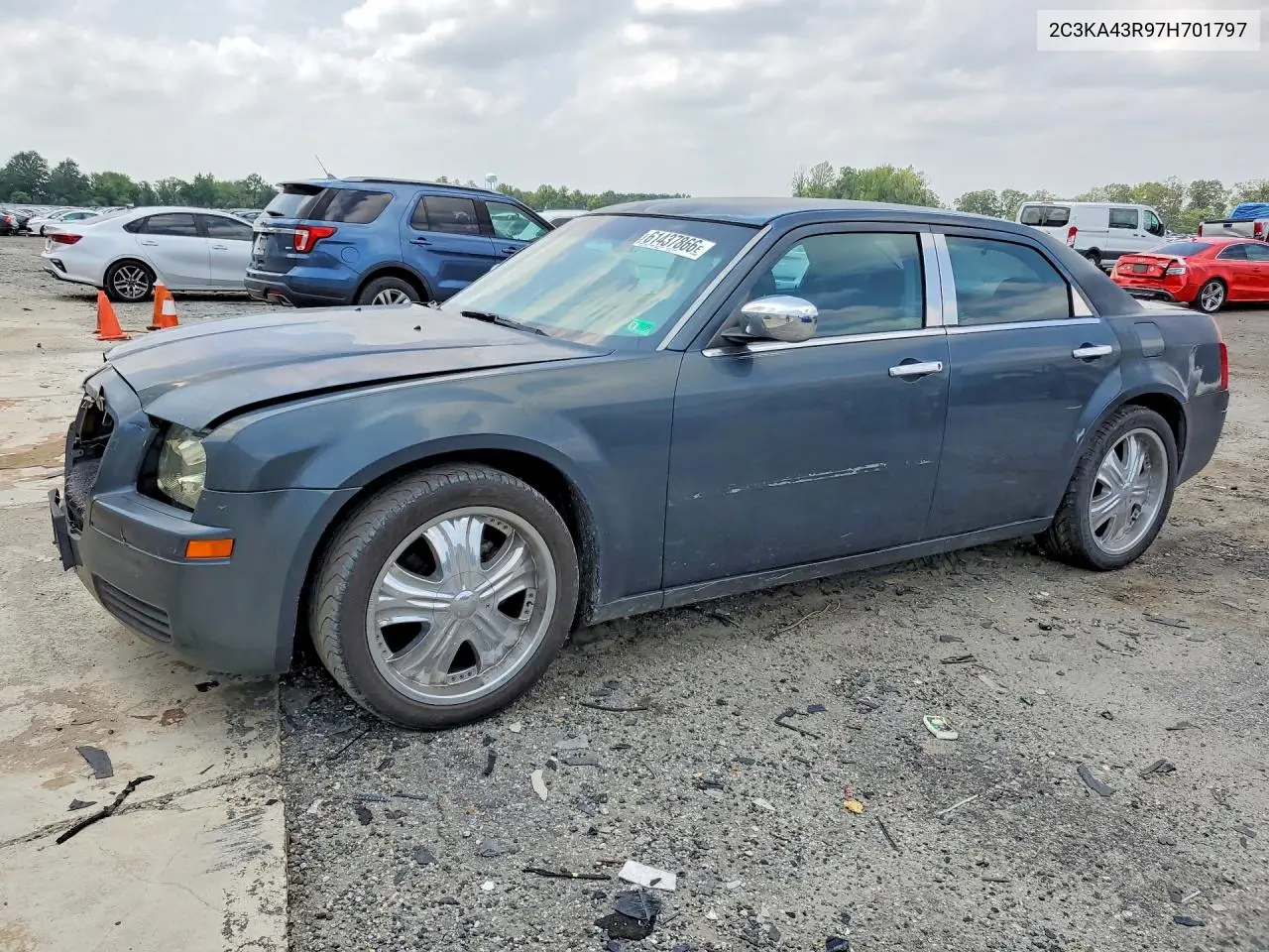 2007 Chrysler 300 VIN: 2C3KA43R97H701797 Lot: 61437866