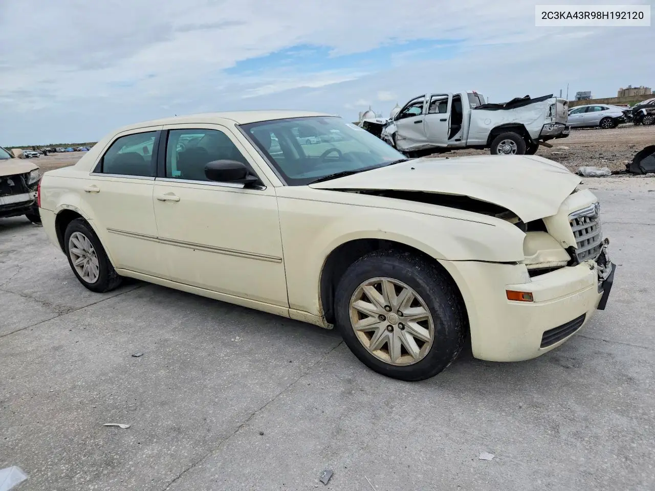 2008 Chrysler 300 Lx VIN: 2C3KA43R98H192120 Lot: 60689026