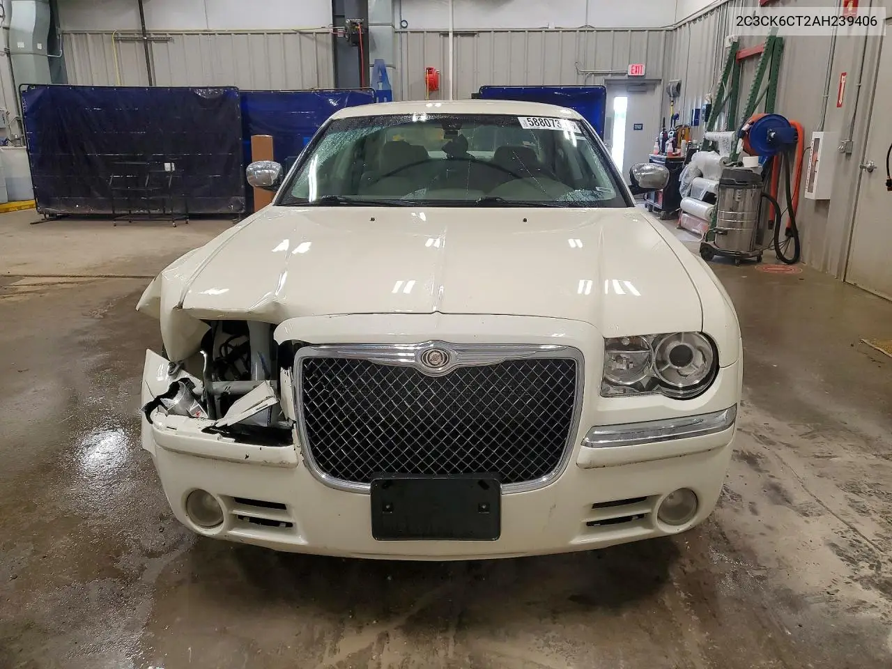 2010 Chrysler 300C VIN: 2C3CK6CT2AH239406 Lot: 58807346