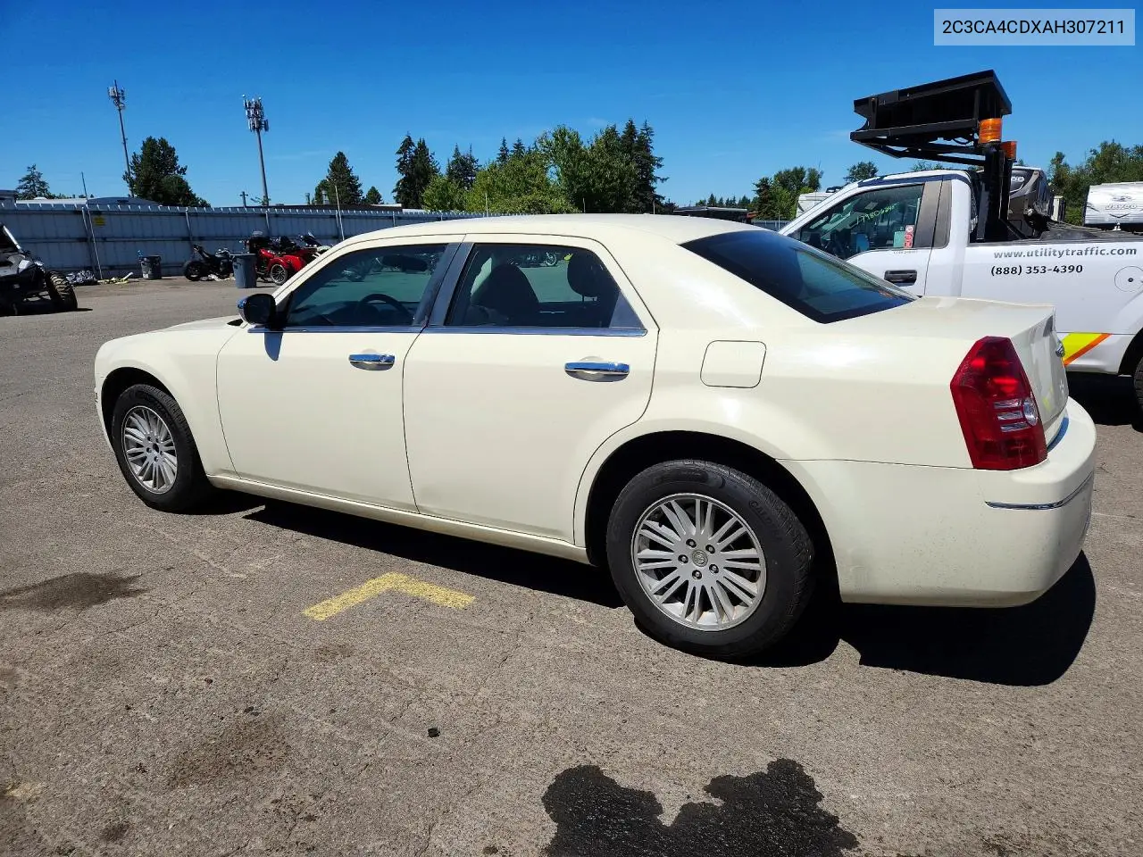 2010 Chrysler 300 Touring VIN: 2C3CA4CDXAH307211 Lot: 60031346
