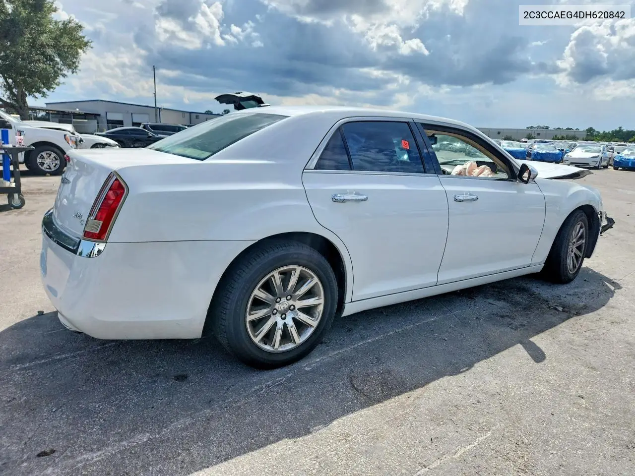 2013 Chrysler 300C VIN: 2C3CCAEG4DH620842 Lot: 60148526