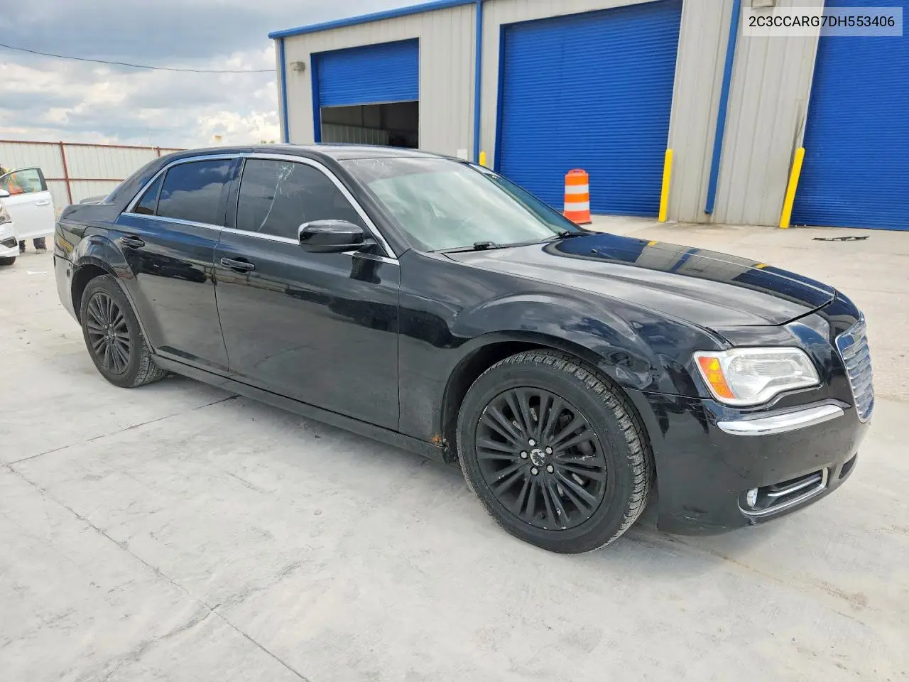 2013 Chrysler 300 VIN: 2C3CCARG7DH553406 Lot: 60855876