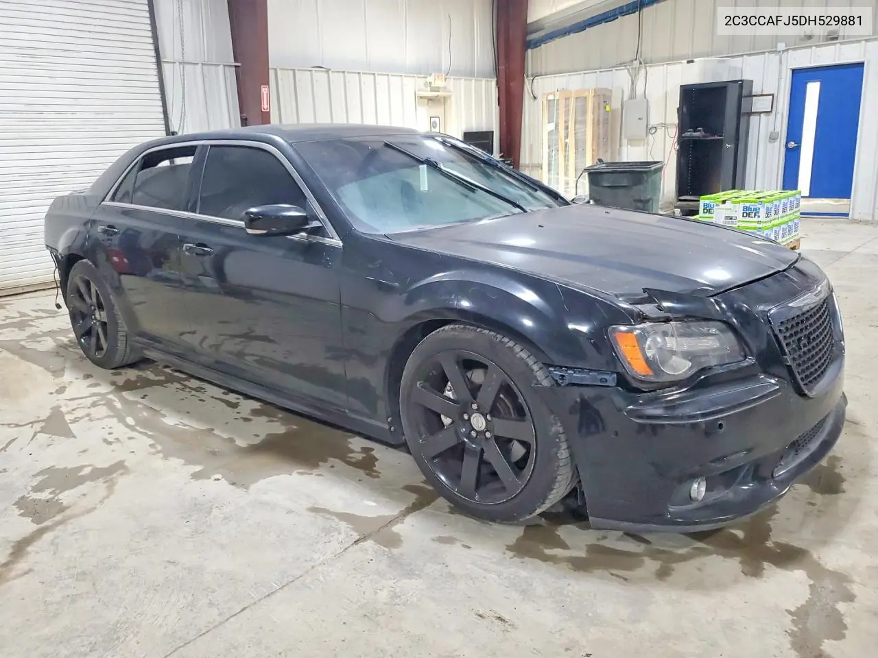 2013 Chrysler 300 Srt-8 VIN: 2C3CCAFJ5DH529881 Lot: 61203526