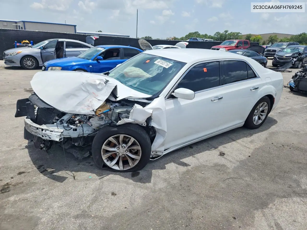 2015 Chrysler 300 Limited VIN: 2C3CCAAG6FH769245 Lot: 60183716