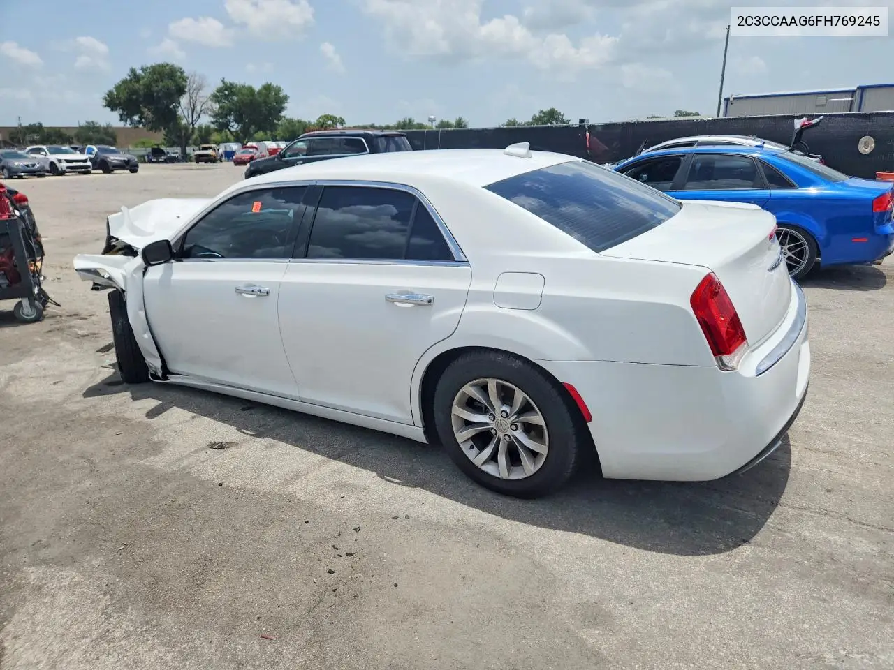 2015 Chrysler 300 Limited VIN: 2C3CCAAG6FH769245 Lot: 60183716