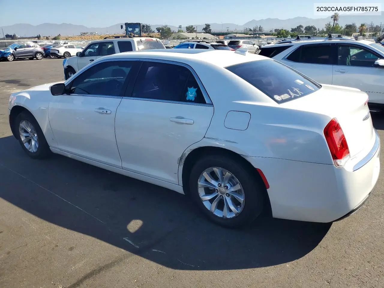 2015 Chrysler 300 Limited VIN: 2C3CCAAG5FH785775 Lot: 61044156