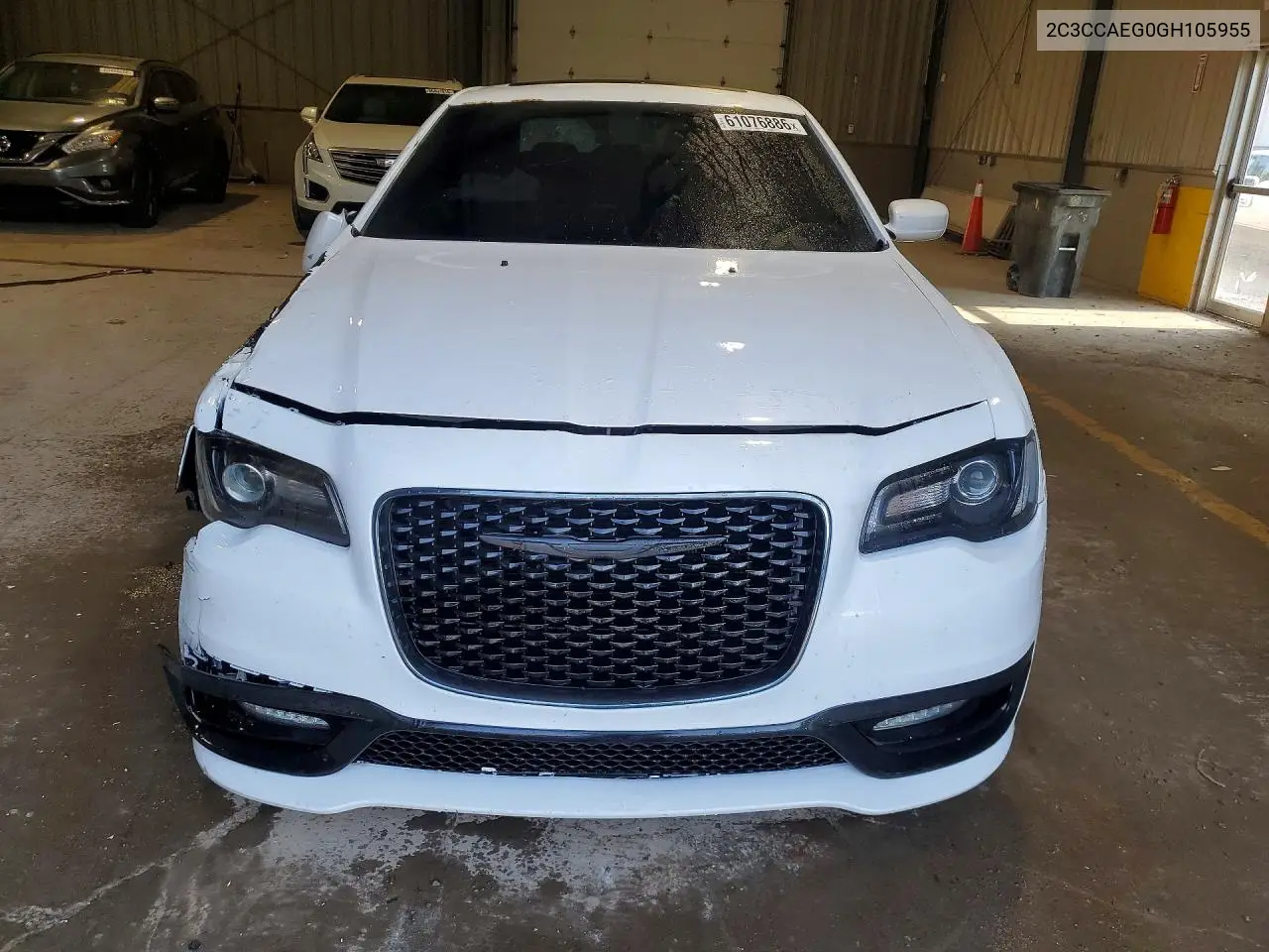 2016 Chrysler 300C VIN: 2C3CCAEG0GH105955 Lot: 61076886