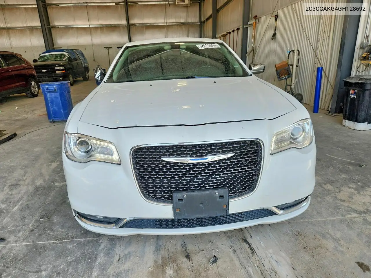 2016 Chrysler 300C VIN: 2C3CCAKG4GH128692 Lot: 62040646