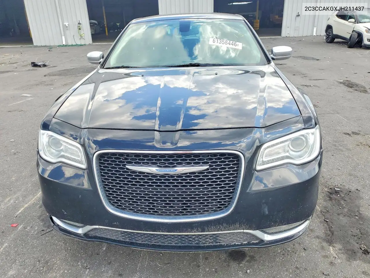 2018 Chrysler 300 Limited VIN: 2C3CCAKGXJH211437 Lot: 61358446