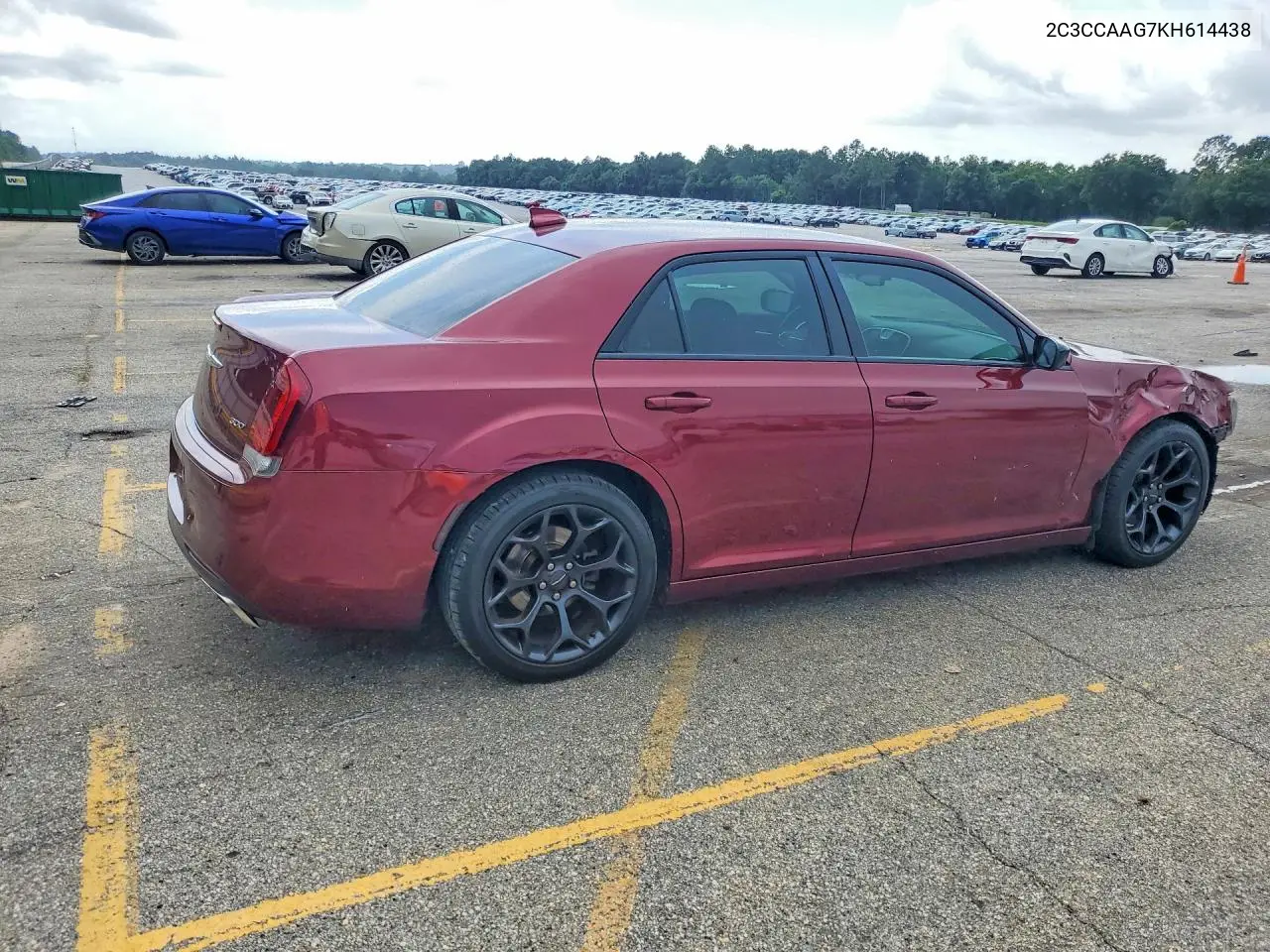 2019 Chrysler 300 Touring VIN: 2C3CCAAG7KH614438 Lot: 58292166