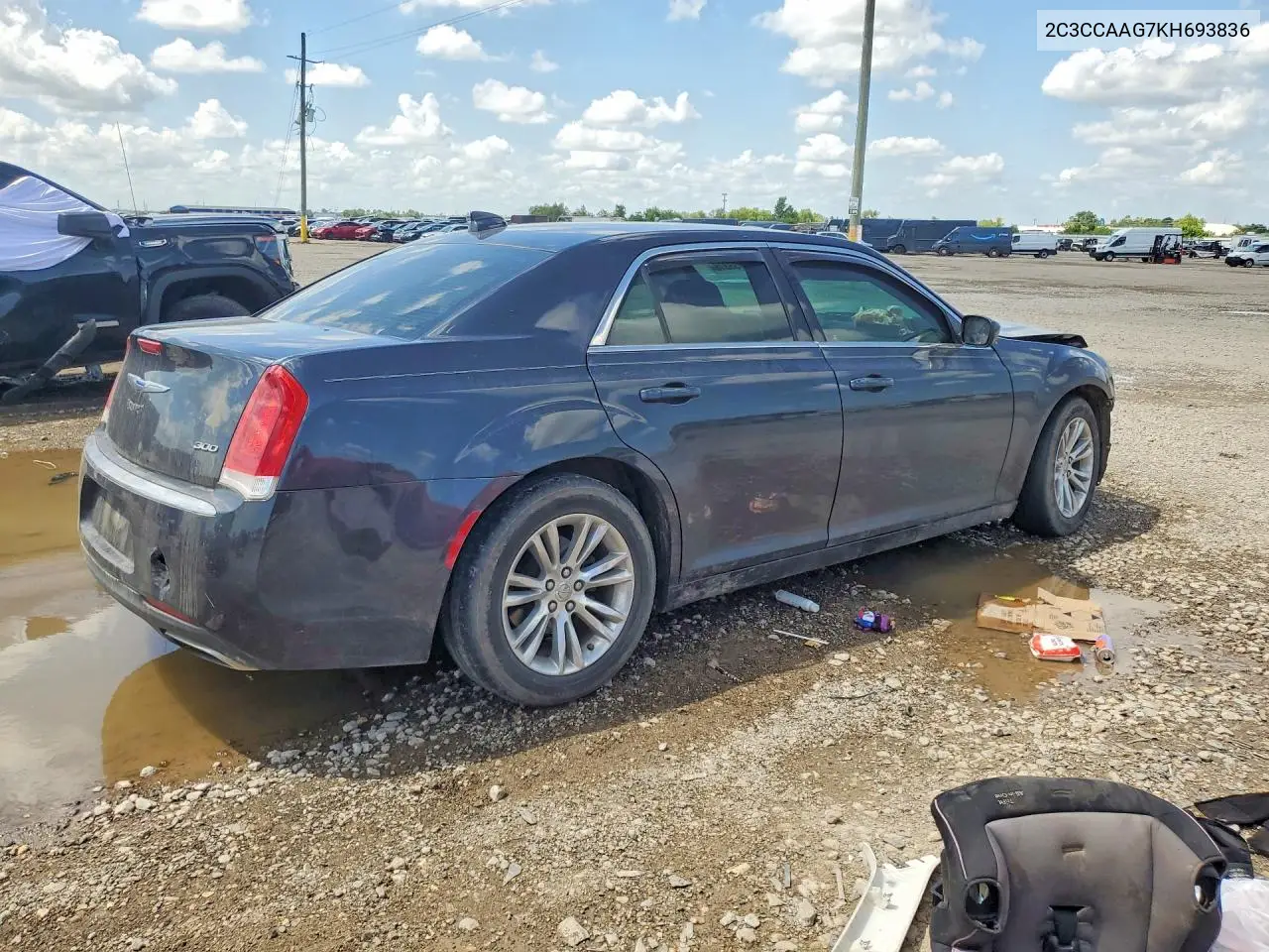 2019 Chrysler 300 Touring VIN: 2C3CCAAG7KH693836 Lot: 59738376