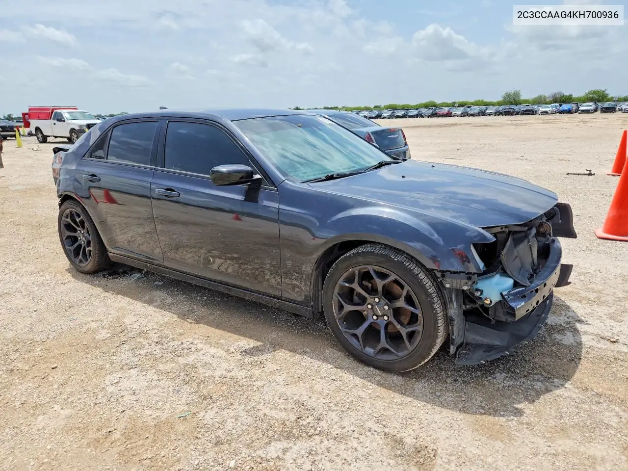 2019 Chrysler 300 Touring VIN: 2C3CCAAG4KH700936 Lot: 60022856