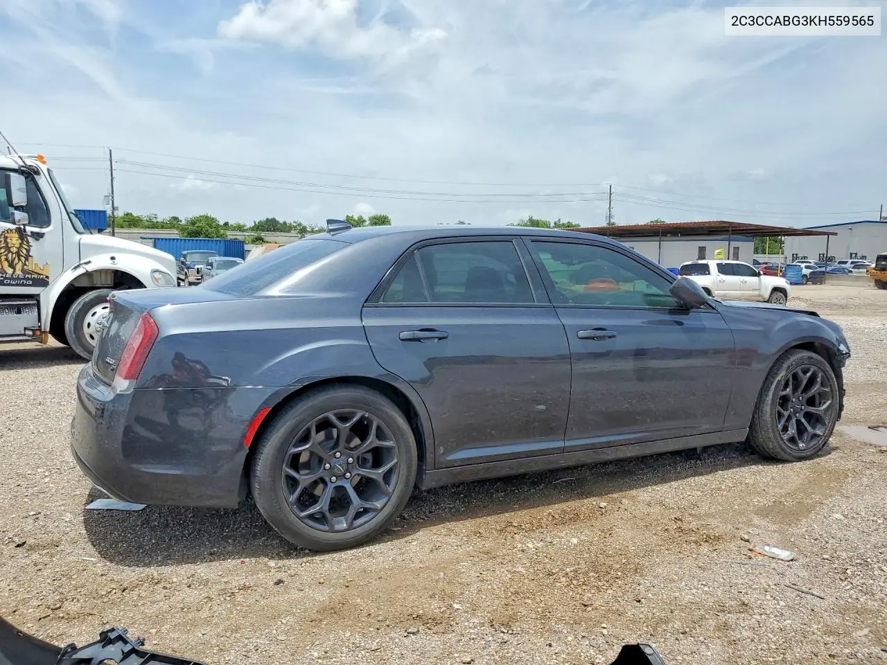 2019 Chrysler 300 S VIN: 2C3CCABG3KH559565 Lot: 61070346