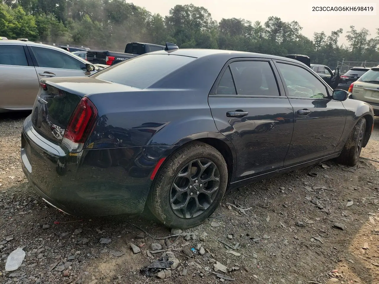 2019 Chrysler 300 S VIN: 2C3CCAGG6KH698419 Lot: 61144236