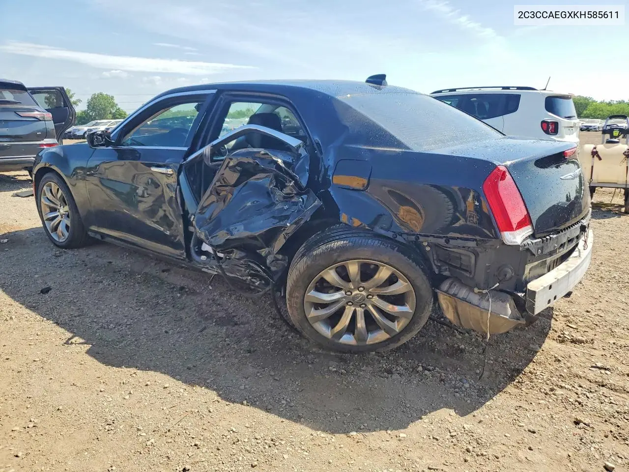 2019 Chrysler 300 Limited VIN: 2C3CCAEGXKH585611 Lot: 61394036