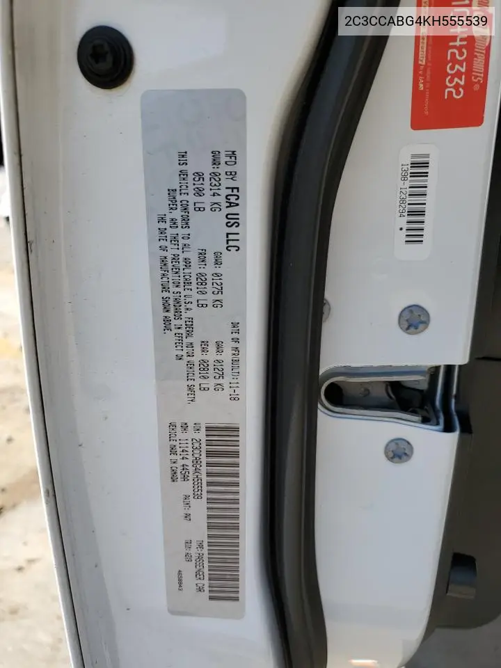 2C3CCABG4KH555539 2019 Chrysler 300 S