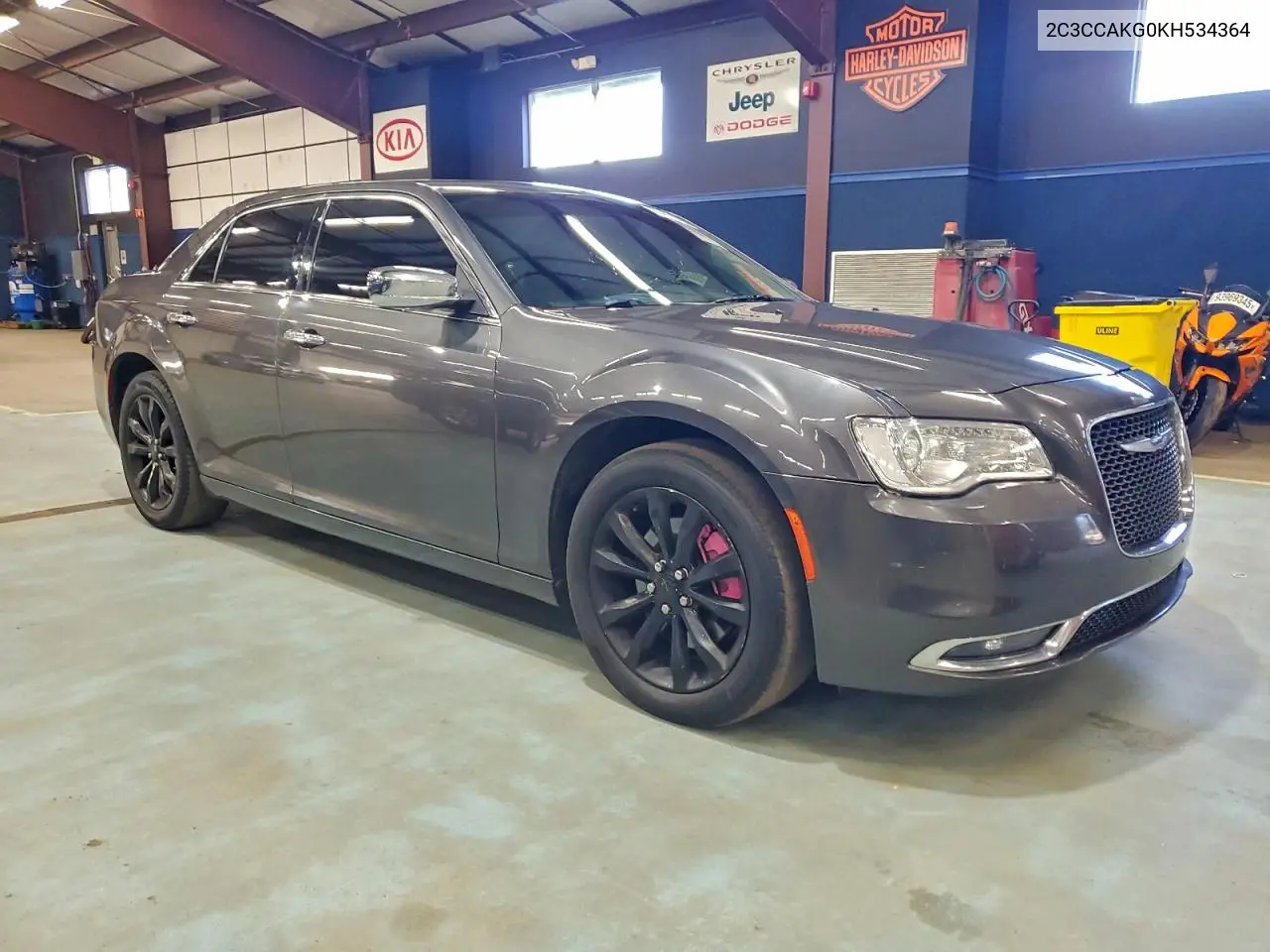 2C3CCAKG0KH534364 2019 Chrysler 300 Limited