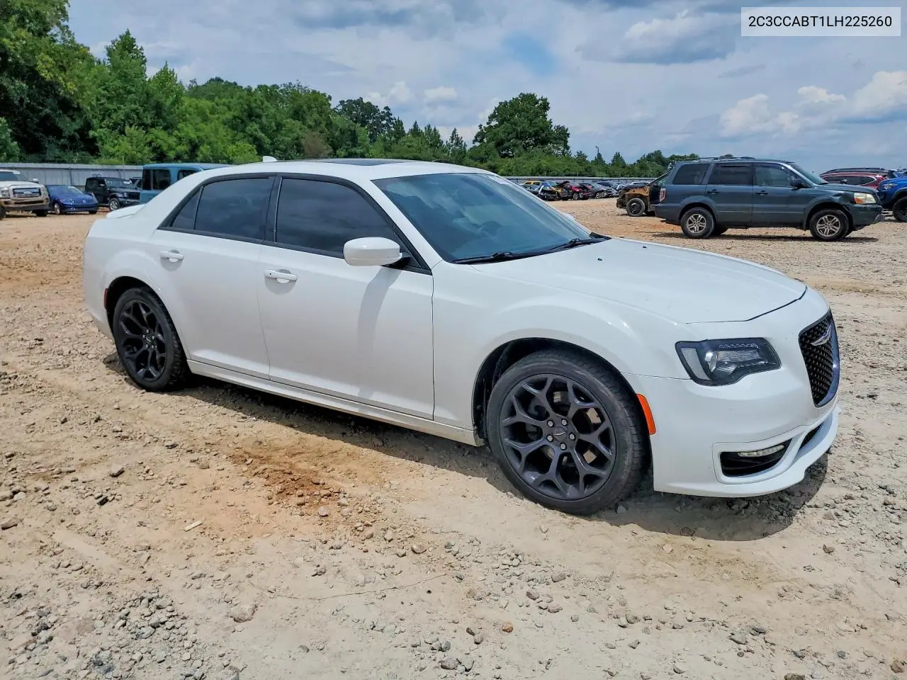 2020 Chrysler 300 S VIN: 2C3CCABT1LH225260 Lot: 60760216