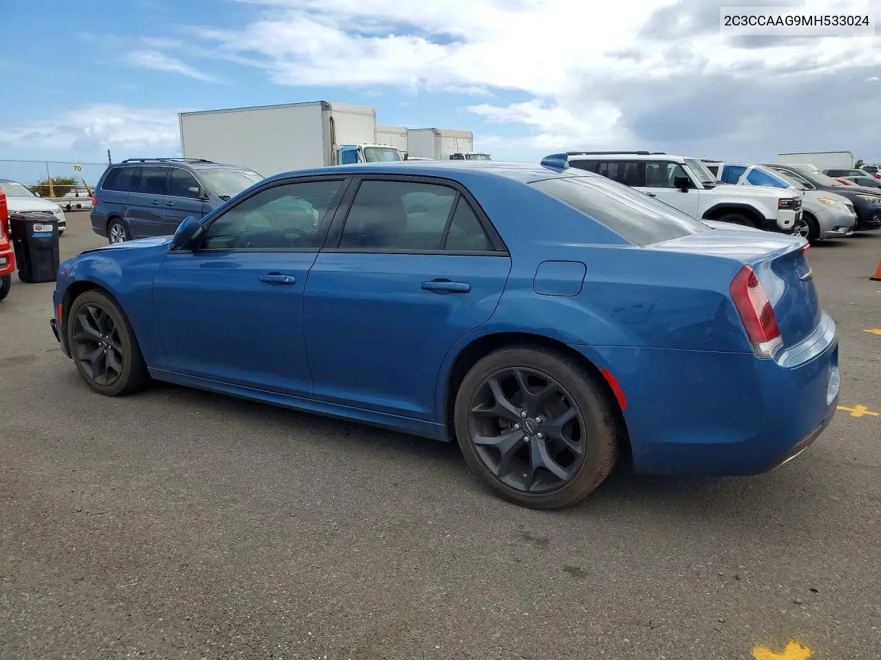 2021 Chrysler 300 Touring VIN: 2C3CCAAG9MH533024 Lot: 56492266
