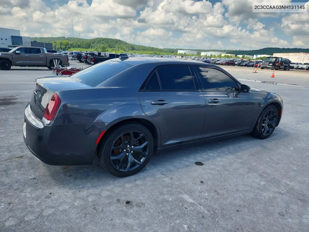 2022 Chrysler 300 Touring VIN: 2C3CCAAG3NH131145 Lot: 60677236