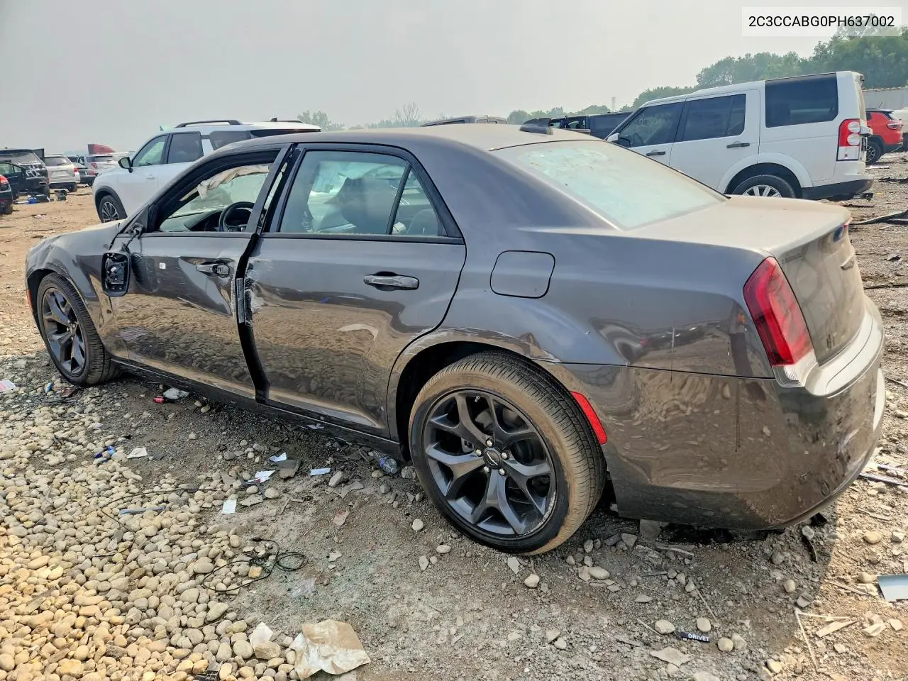2023 Chrysler 300 S VIN: 2C3CCABG0PH637002 Lot: 61083876