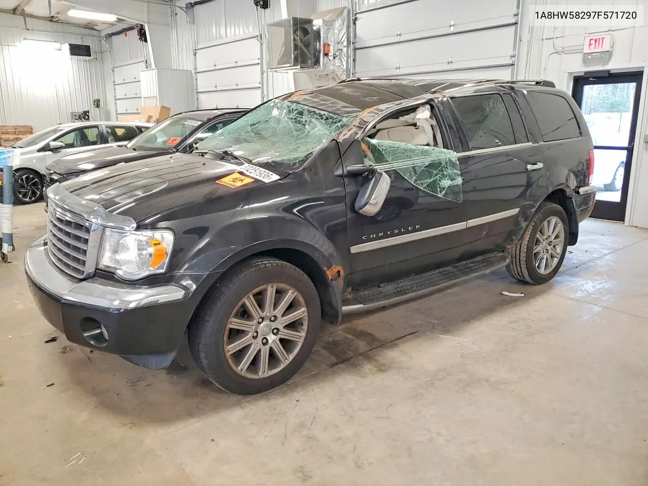 2007 Chrysler Aspen Limited VIN: 1A8HW58297F571720 Lot: 50251936