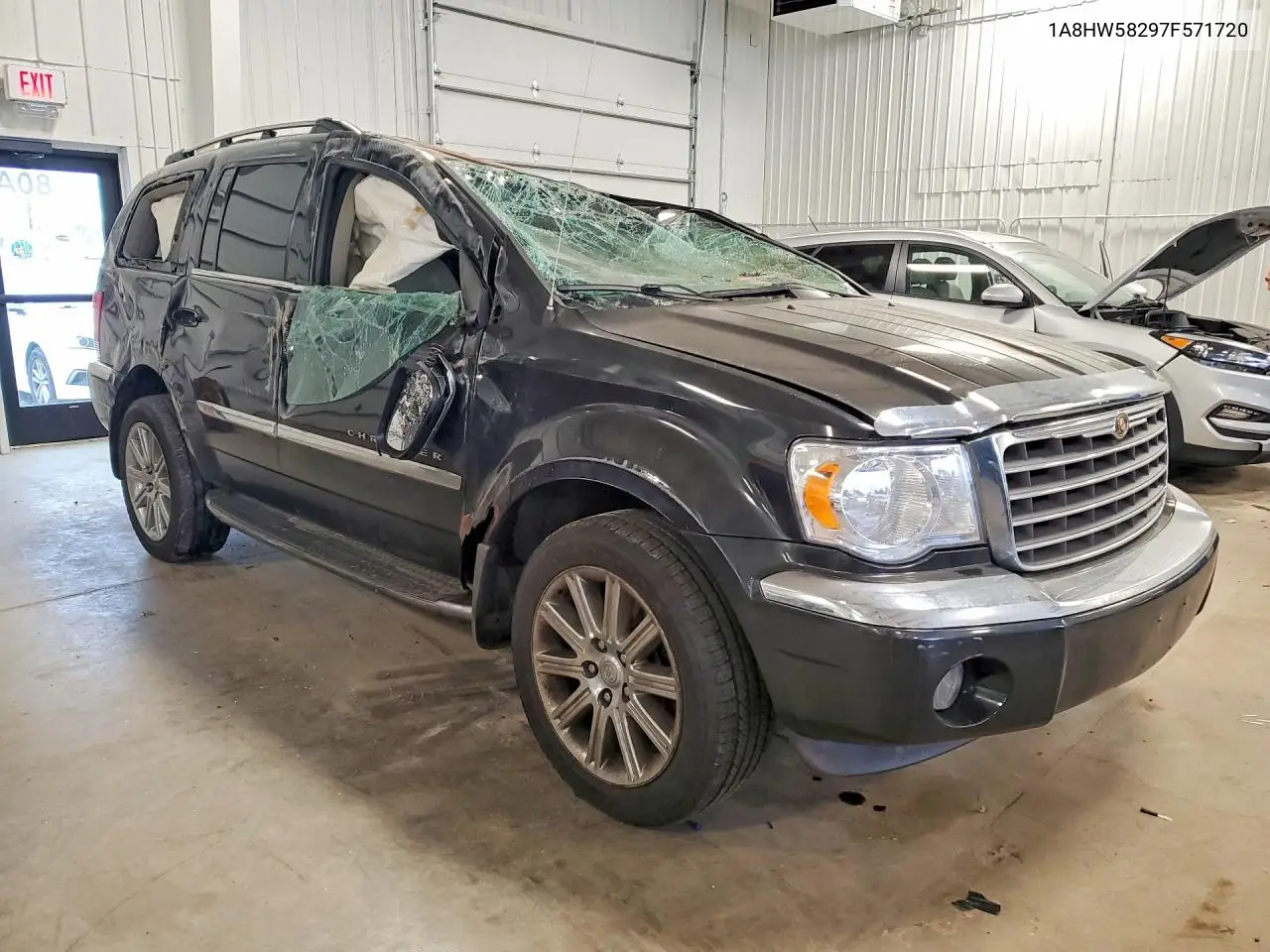 2007 Chrysler Aspen Limited VIN: 1A8HW58297F571720 Lot: 50251936