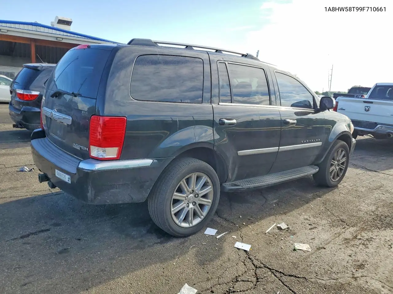2009 Chrysler Aspen Limited VIN: 1A8HW58T99F710661 Lot: 60056186