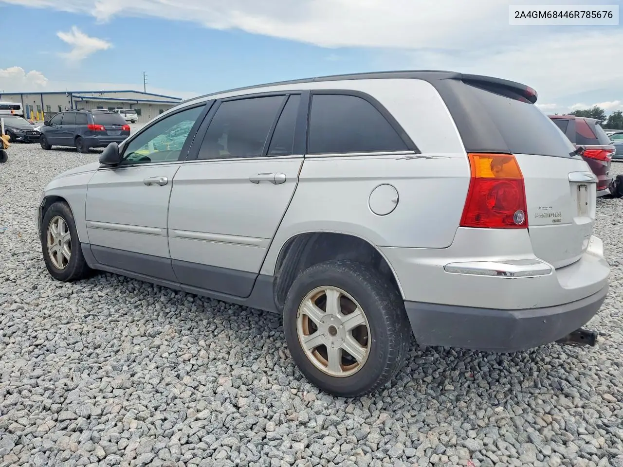2006 Chrysler Pacifica Touring VIN: 2A4GM68446R785676 Lot: 61756286