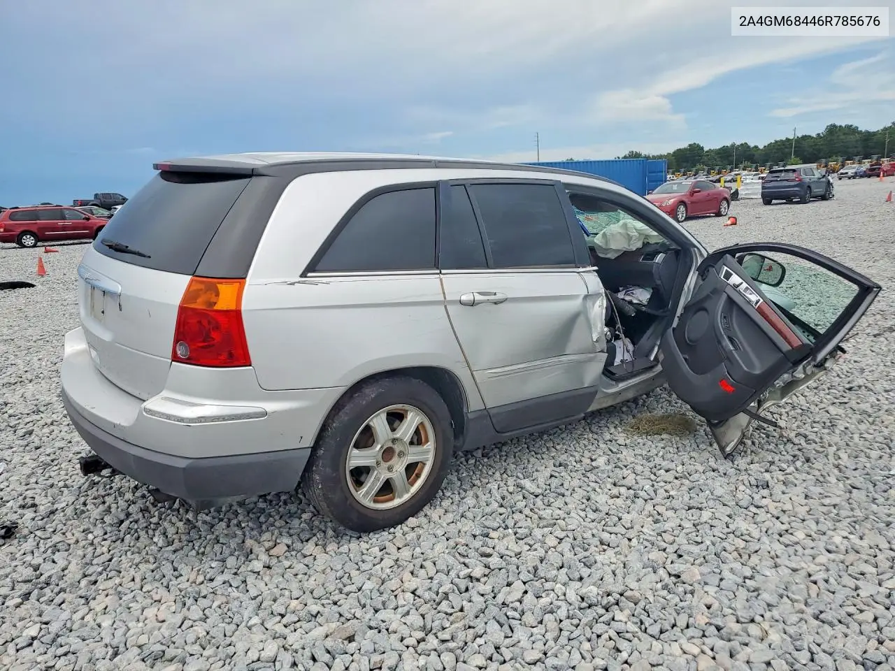 2006 Chrysler Pacifica Touring VIN: 2A4GM68446R785676 Lot: 61756286