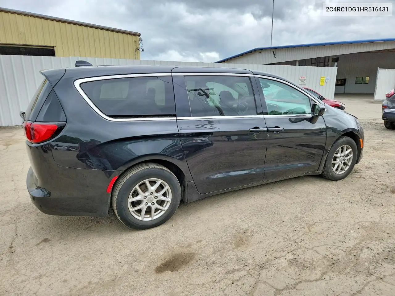 2017 Chrysler Pacifica Touring VIN: 2C4RC1DG1HR516431 Lot: 55046966