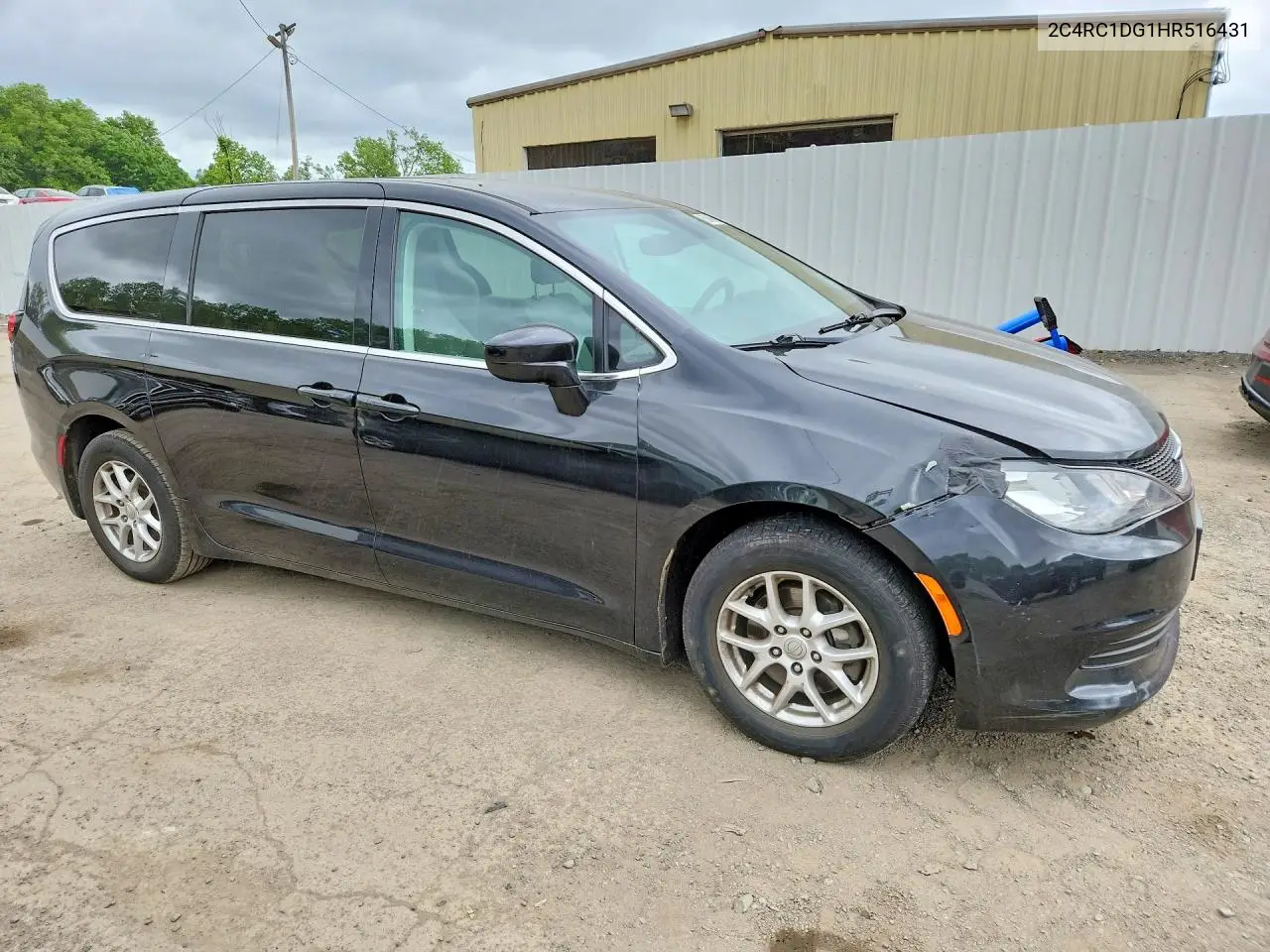 2017 Chrysler Pacifica Touring VIN: 2C4RC1DG1HR516431 Lot: 55046966