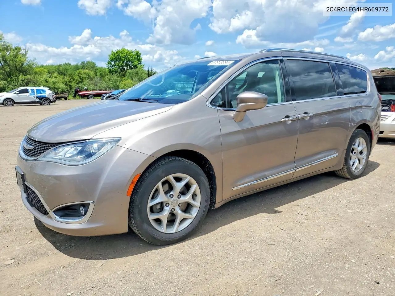 2017 Chrysler Pacifica Touring L Plus VIN: 2C4RC1EG4HR669772 Lot: 57813396