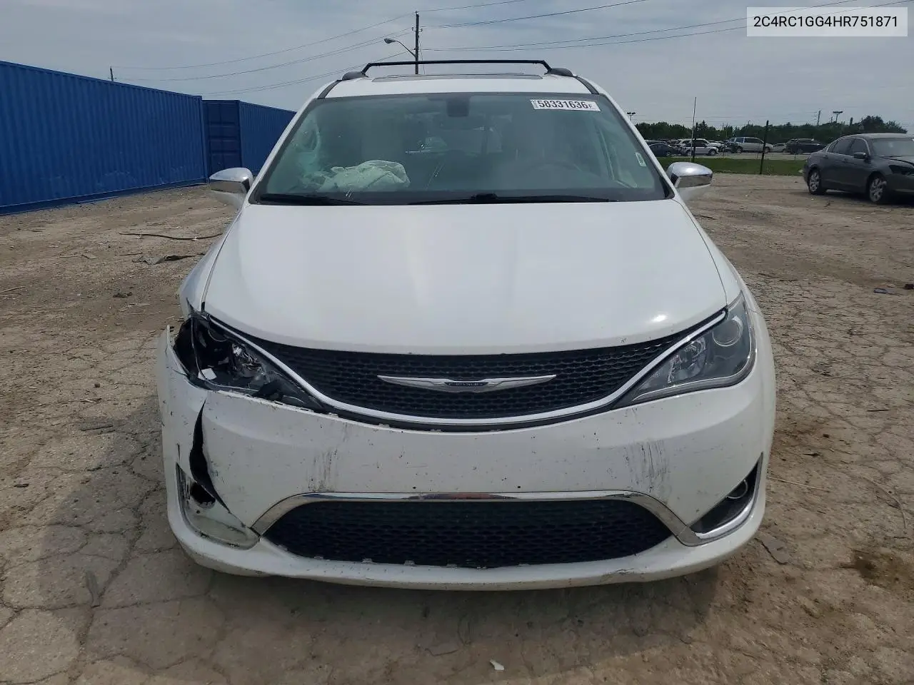 2017 Chrysler Pacifica Limited VIN: 2C4RC1GG4HR751871 Lot: 58331636