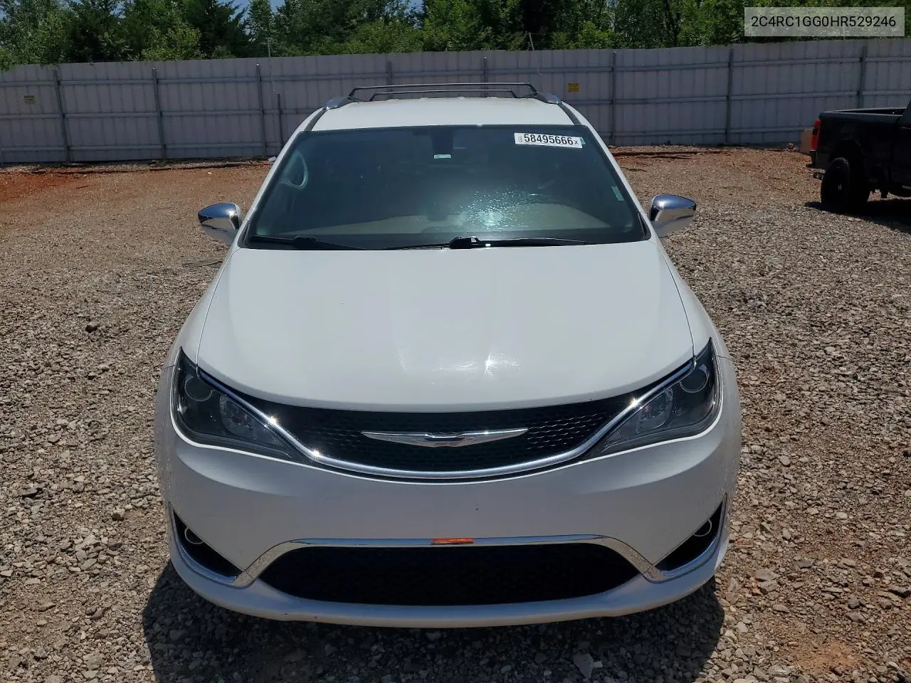 2017 Chrysler Pacifica Limited VIN: 2C4RC1GG0HR529246 Lot: 58495666
