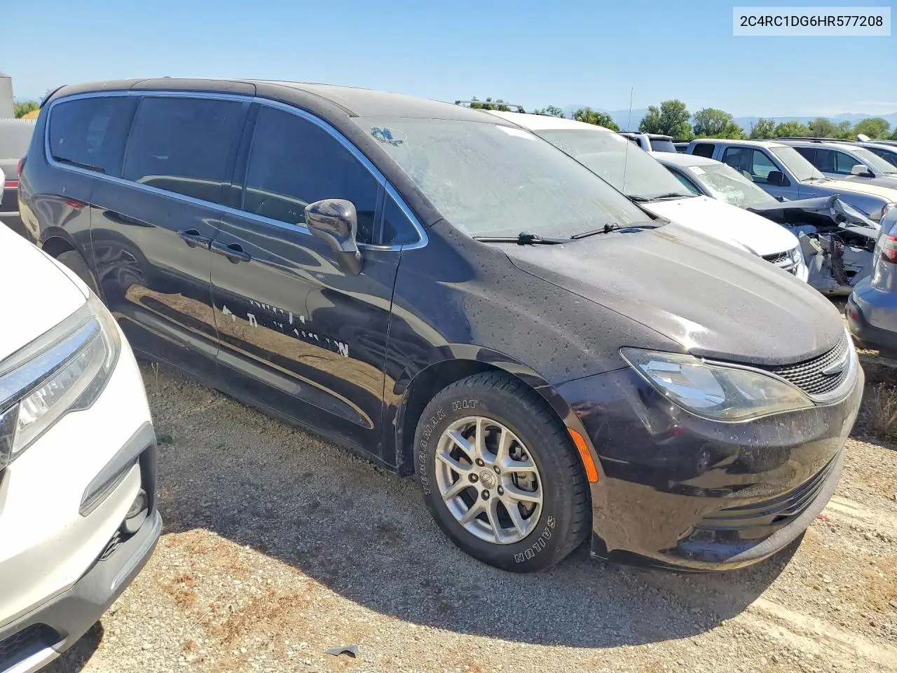 2017 Chrysler Pacifica Touring VIN: 2C4RC1DG6HR577208 Lot: 58928276