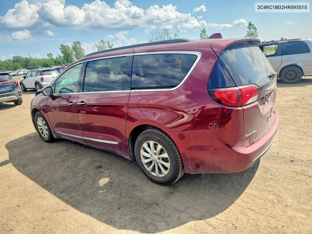 2017 Chrysler Pacifica Touring L VIN: 2C4RC1BG2HR595515 Lot: 60025196