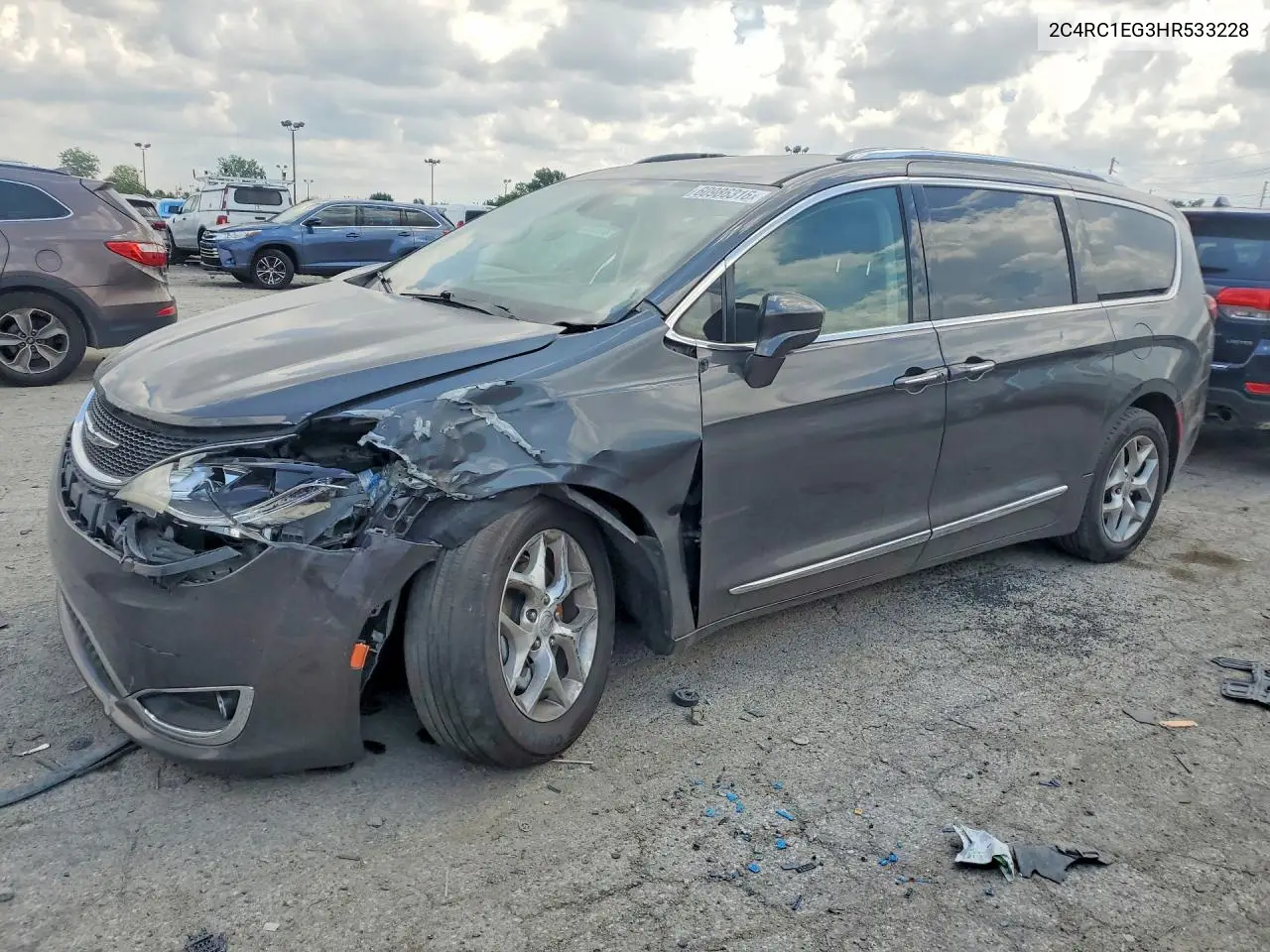 2017 Chrysler Pacifica Touring L Plus VIN: 2C4RC1EG3HR533228 Lot: 60986316