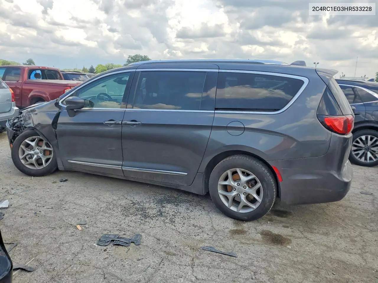 2017 Chrysler Pacifica Touring L Plus VIN: 2C4RC1EG3HR533228 Lot: 60986316