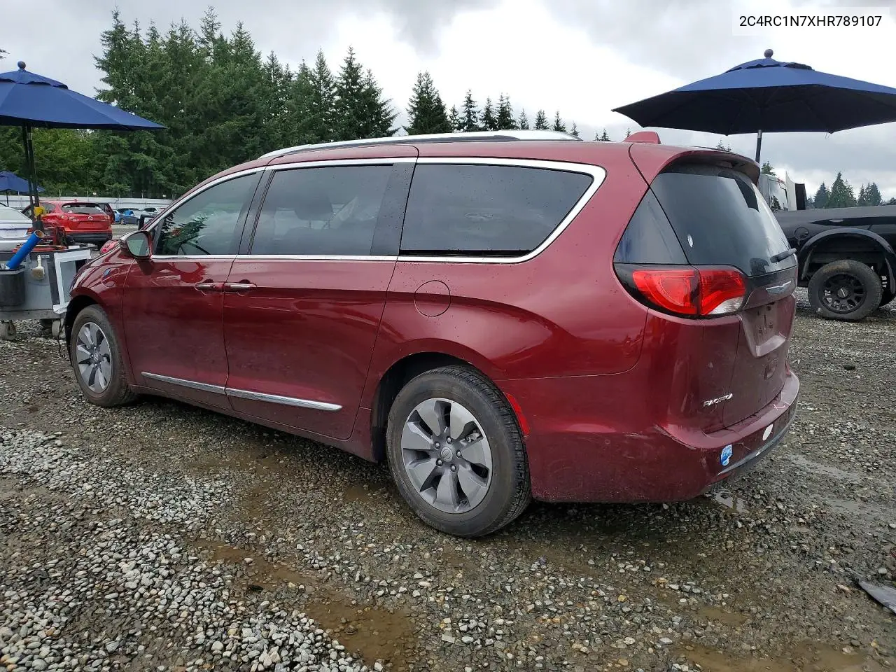 2017 Chrysler Pacifica Ehybrid Platinum VIN: 2C4RC1N7XHR789107 Lot: 61516936