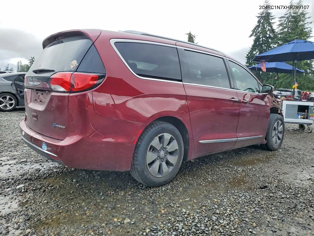 2017 Chrysler Pacifica Ehybrid Platinum VIN: 2C4RC1N7XHR789107 Lot: 61516936