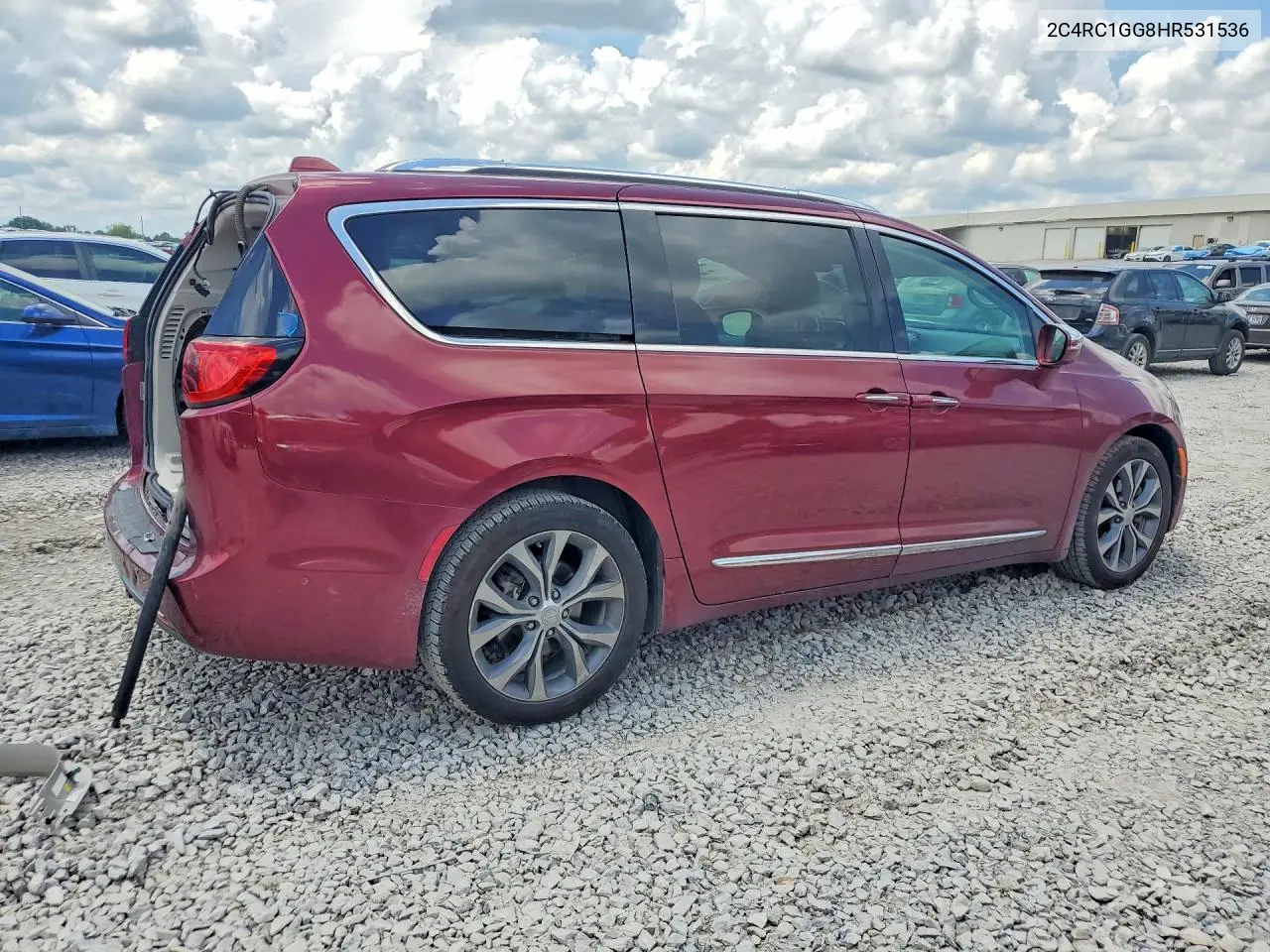 2017 Chrysler Pacifica Limited VIN: 2C4RC1GG8HR531536 Lot: 61560686