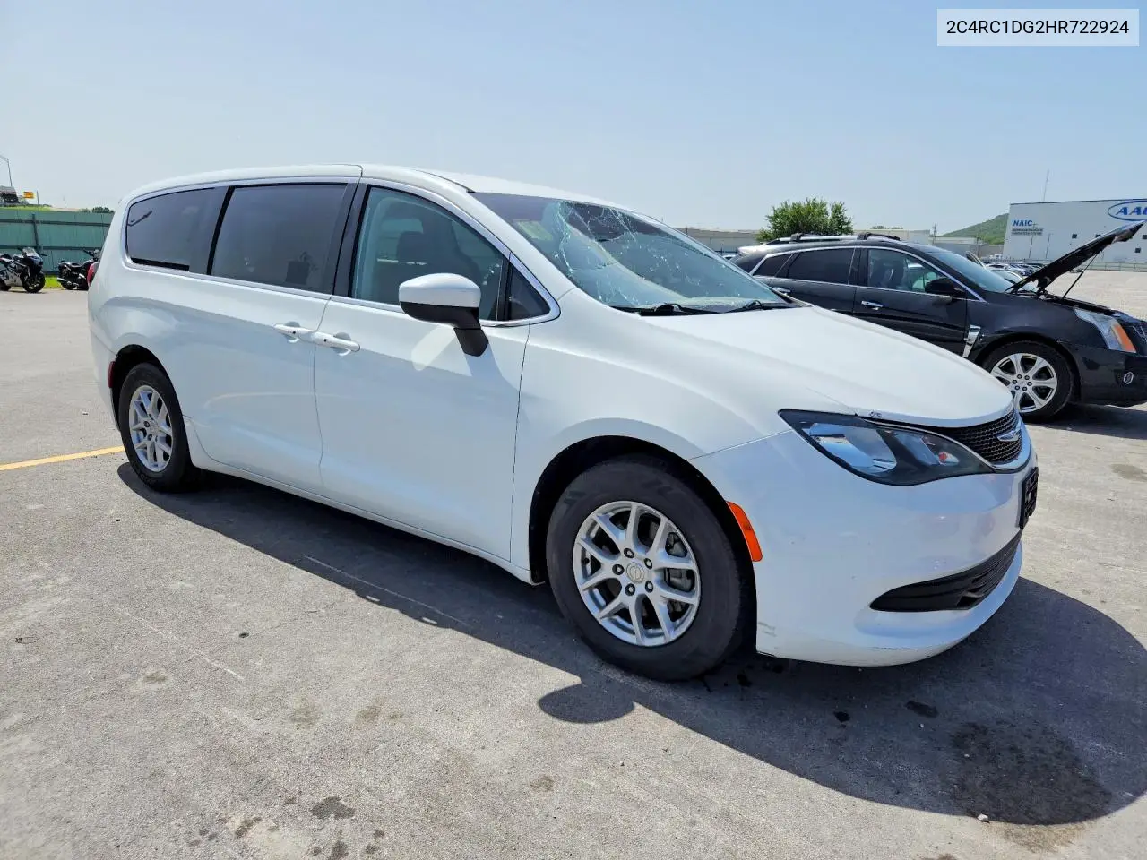 2017 Chrysler Pacifica Touring VIN: 2C4RC1DG2HR722924 Lot: 85632085