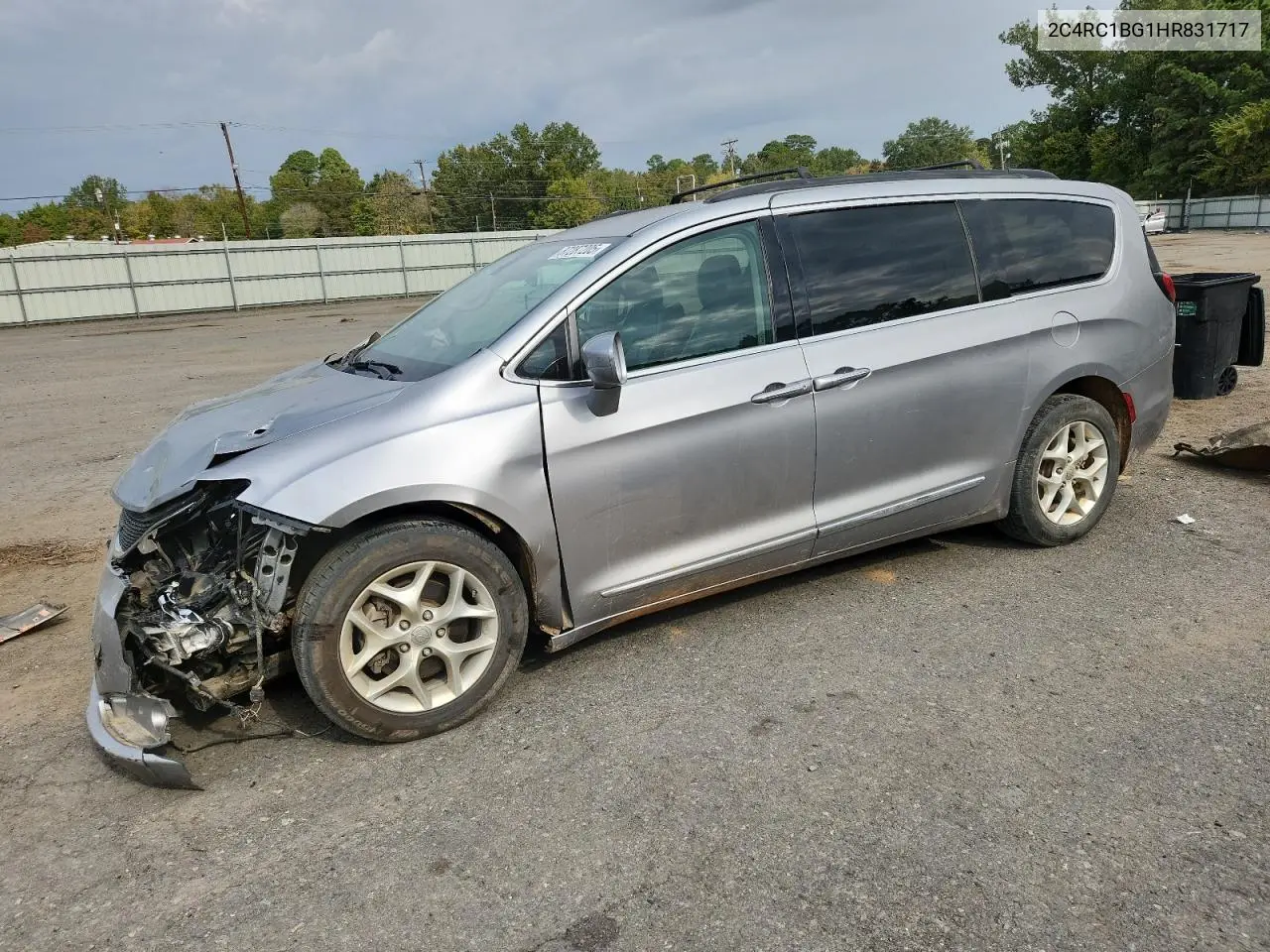 2C4RC1BG1HR831717 2017 Chrysler Pacifica Touring L