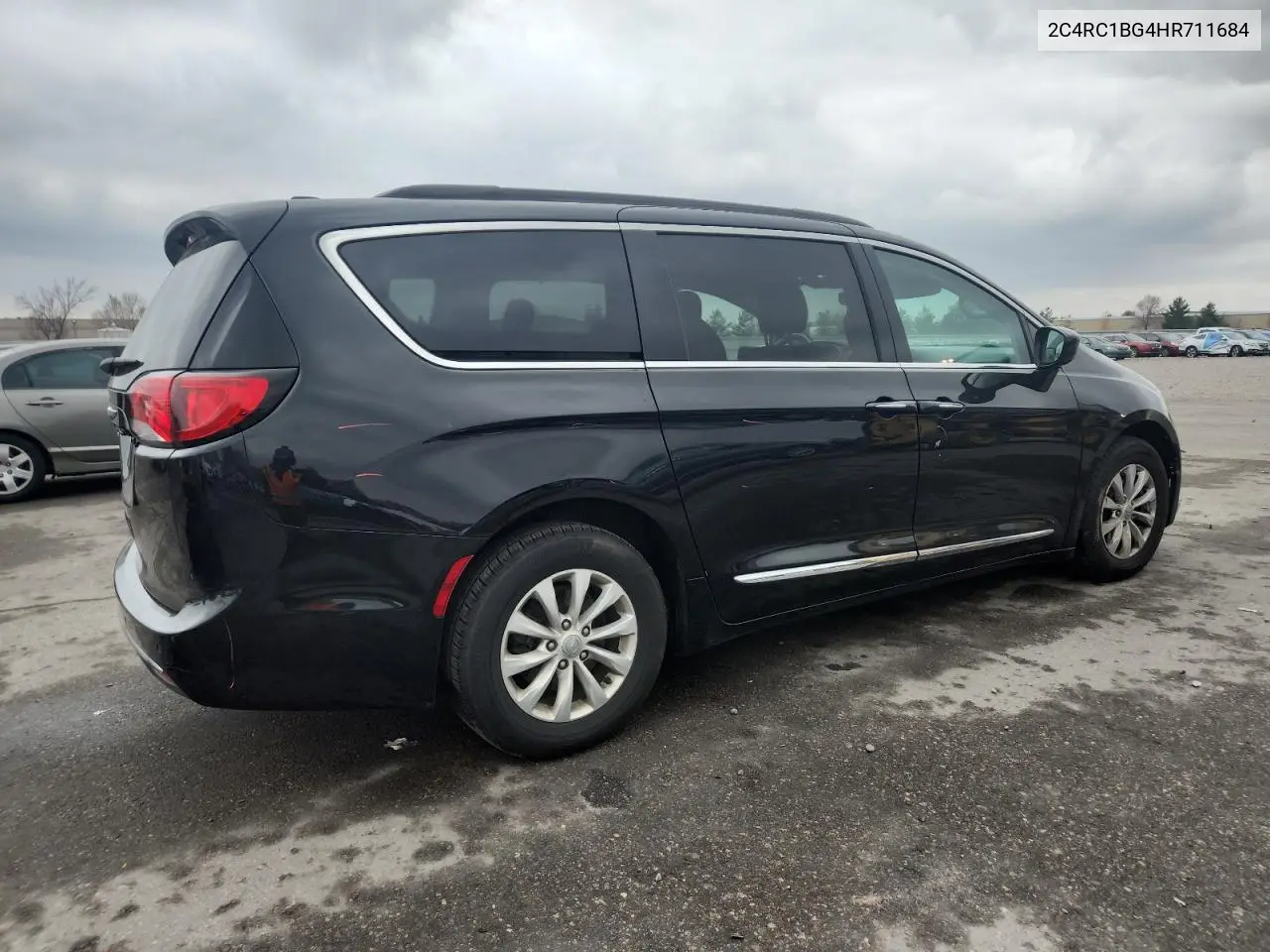 2C4RC1BG4HR711684 2017 Chrysler Pacifica Touring L