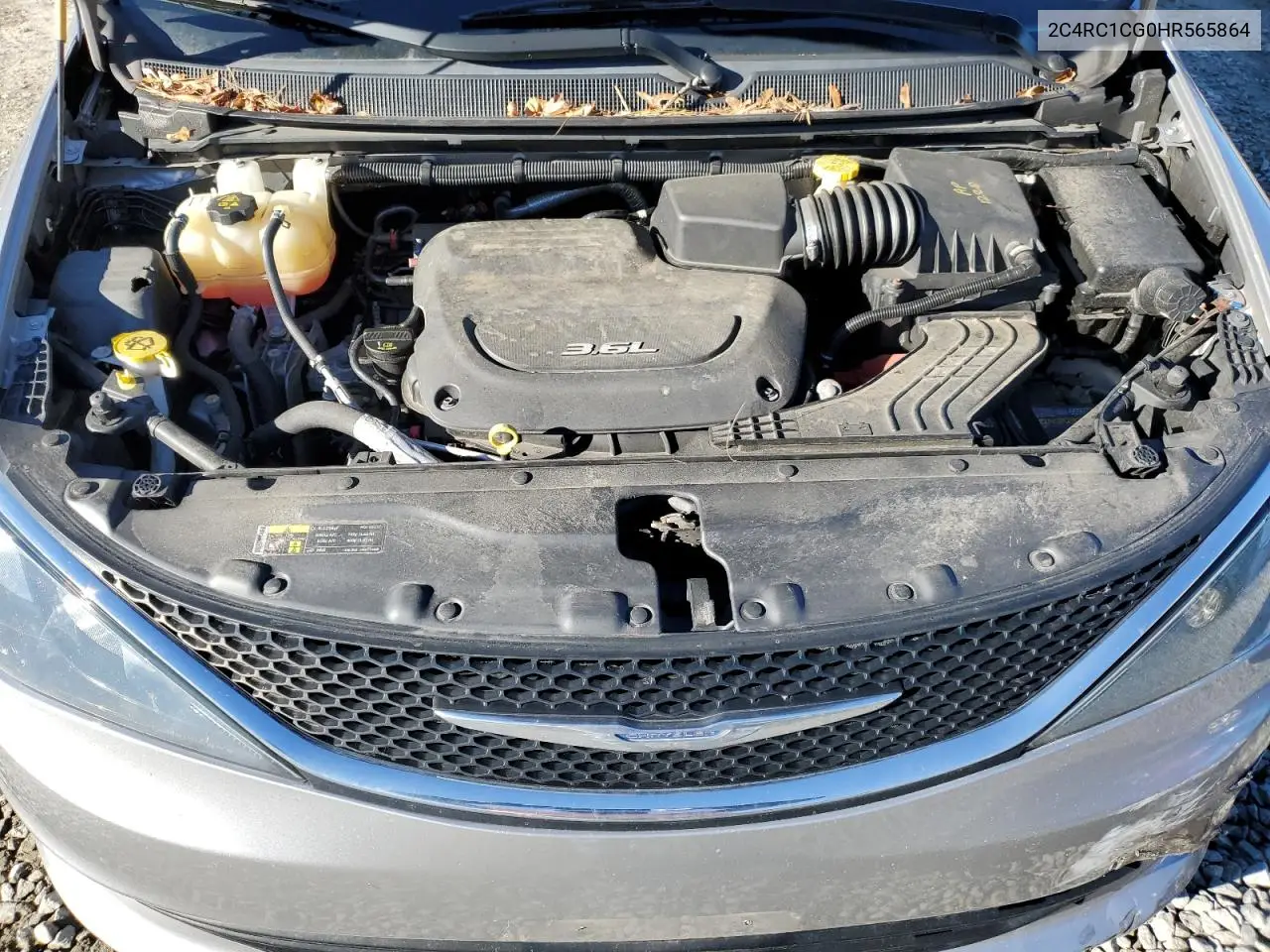 2C4RC1CG0HR565864 2017 Chrysler Pacifica Lx