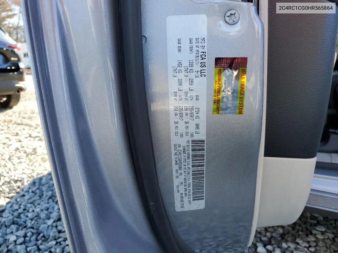2C4RC1CG0HR565864 2017 Chrysler Pacifica Lx